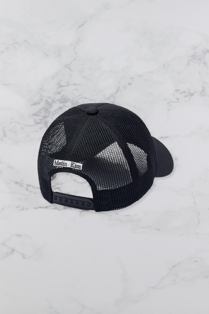 【Matin Kim】メッシュキャップ 黒 Qoo10 Matin Kim MATIN MESH ロゴ キャップ [
