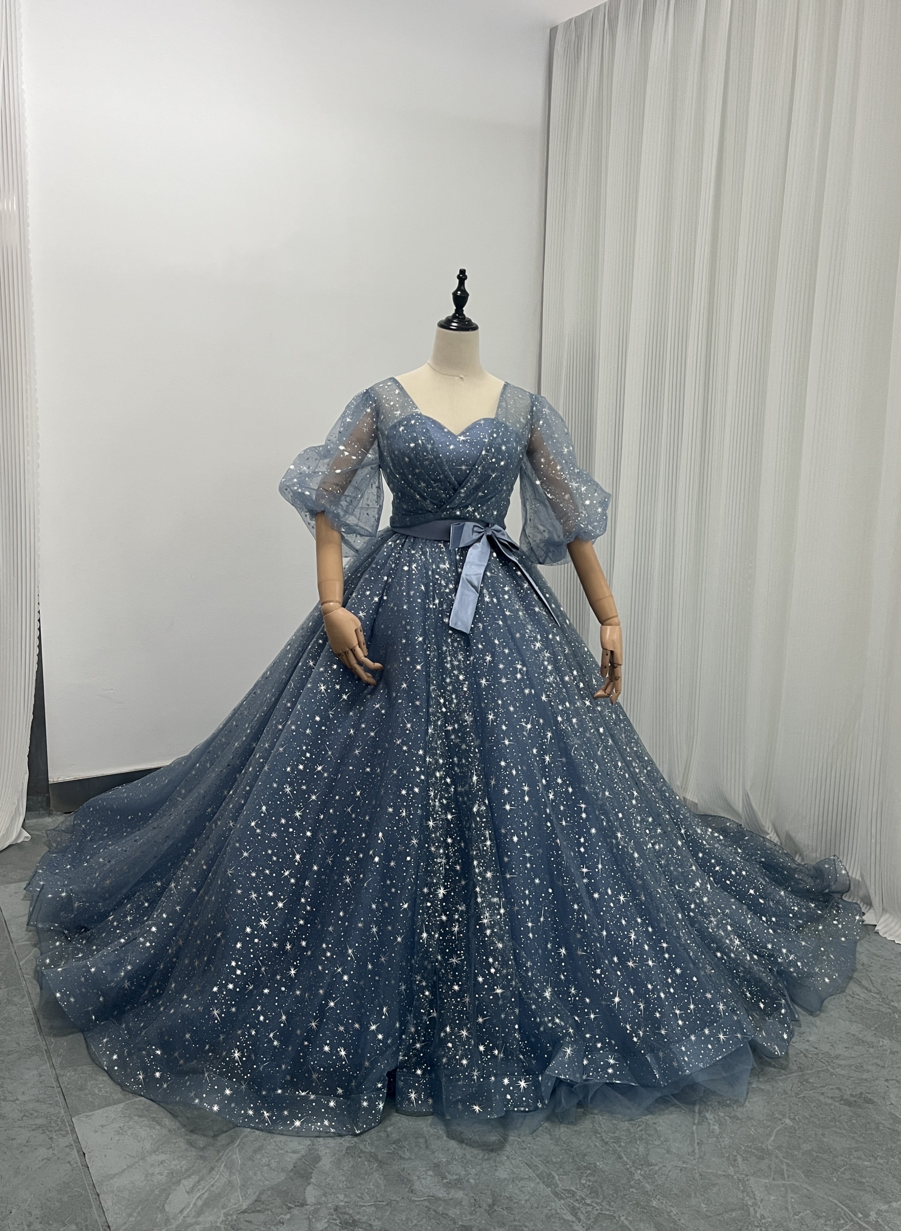 上品！カラードレス ブルー ソフトチュール ベアトップ 花嫁 トップス プリンセスライン