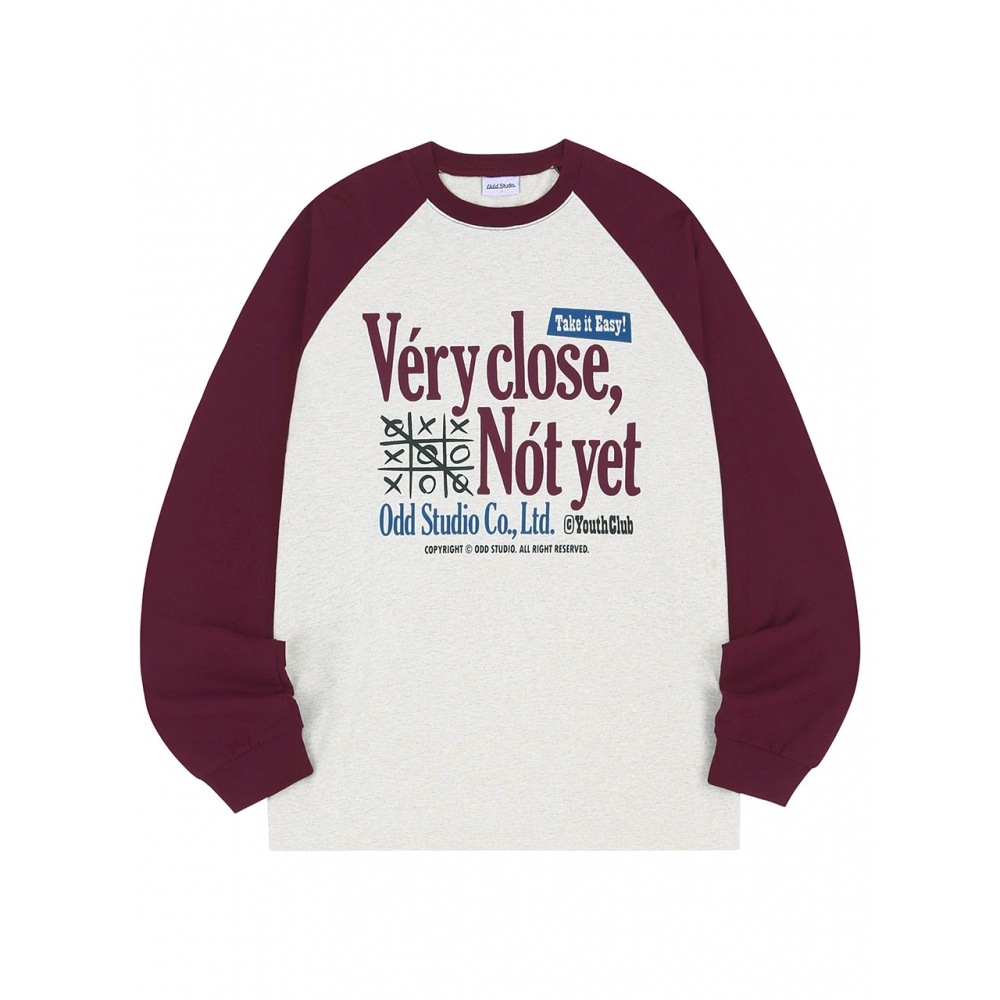 オッドスタジオベリークローズラグランオーバーフィットロングスリーブワイン中