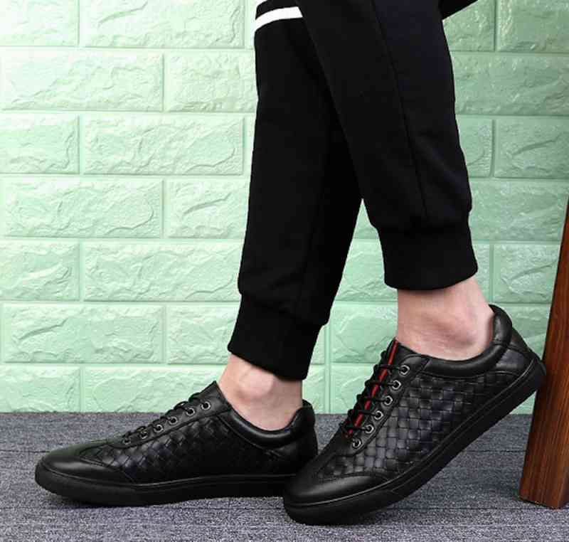 スニーカー メンズ ブランド ランキング 赤 白 厚底 シークレットシューズ 高い ホワイト 身長UP 冬 ハイカット 本革 革 ランニング 結ばない 疲れない レザー ローカット 幅広 4E 靴紐