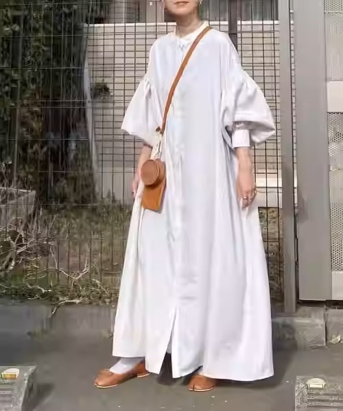 ドレス ワンピース 膝下 ロング マキシ 長袖 ボリューム バルーンスリーブ 襟なし Aライン 可愛い シンプル カジュアル 大人可愛い おしゃれ モード モダン 主役級 存在感 とろみ感 清楚