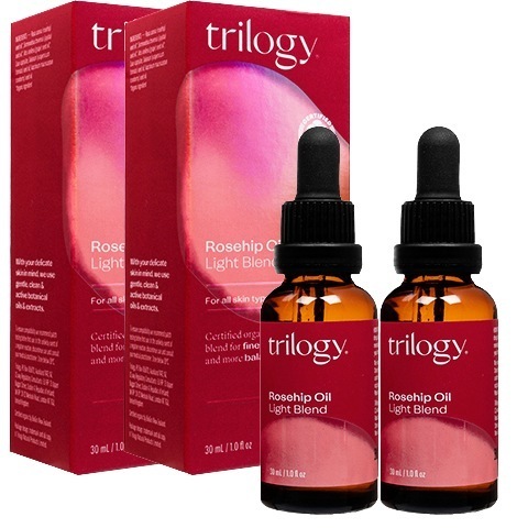 トリロジー　Trilogy　RHOライトブレンドオイル30ml 2本 　スキンオイル　海外発送　国際郵便発送　日時指定不可