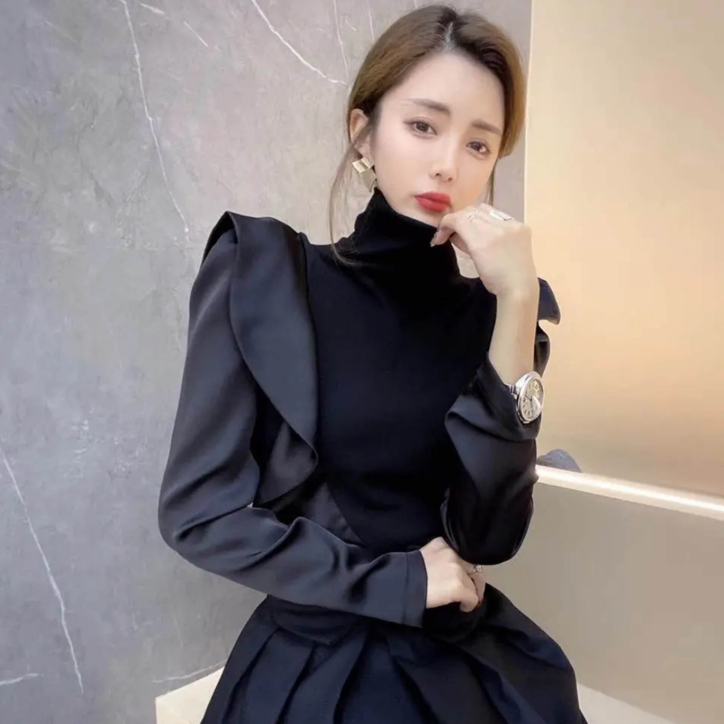 デザイン トップス カットソー 長袖 ハイネック デザイン 美ライン ニュアンス ラッフル レイヤード ストレッチ 異素材MIX 軽やか カラバリ かわいい 大人可愛い きれいめ シンプル カジュアル