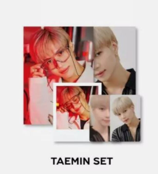 (未開封新品)（シャイニーテミン2021フォトパックグッズ）SHINee SMTOWN OFFICIAL GOODS 2021 SEASONS GREETINGS PHOTO PACK + 2 PHO