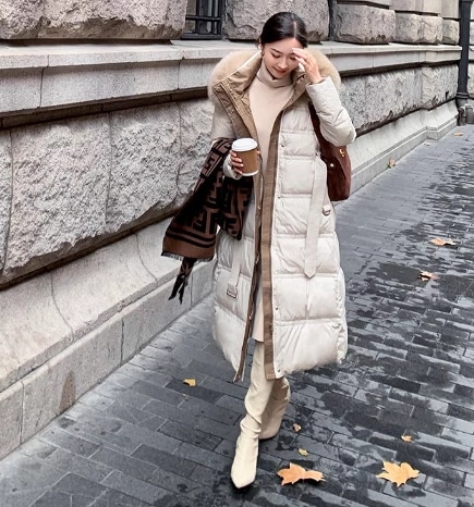 レディース トップス アウター コート ロング 長袖 タイト フード ファー 大人可愛い きれいめ シンプル 上品 おしゃれ 都会的 ラグジュアリー 無地 冬 10代 20代 30代 40代 ティーン