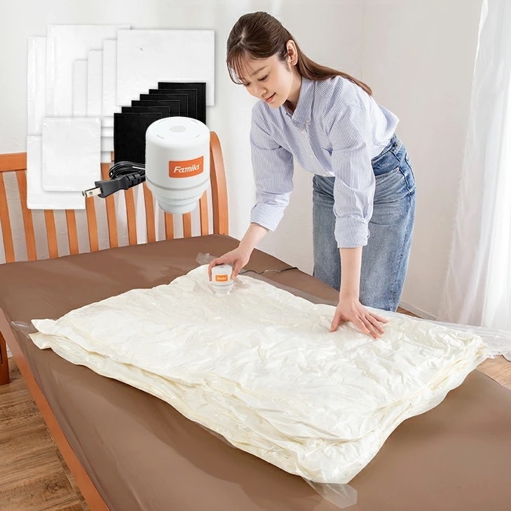 ファミラ 布団圧縮袋セット 掃除機のいらない布団圧縮袋15点セット 吸引機 圧縮袋 Mサイズ4枚 Lサイズ2枚 竹炭シート6枚 衣類圧縮袋2枚