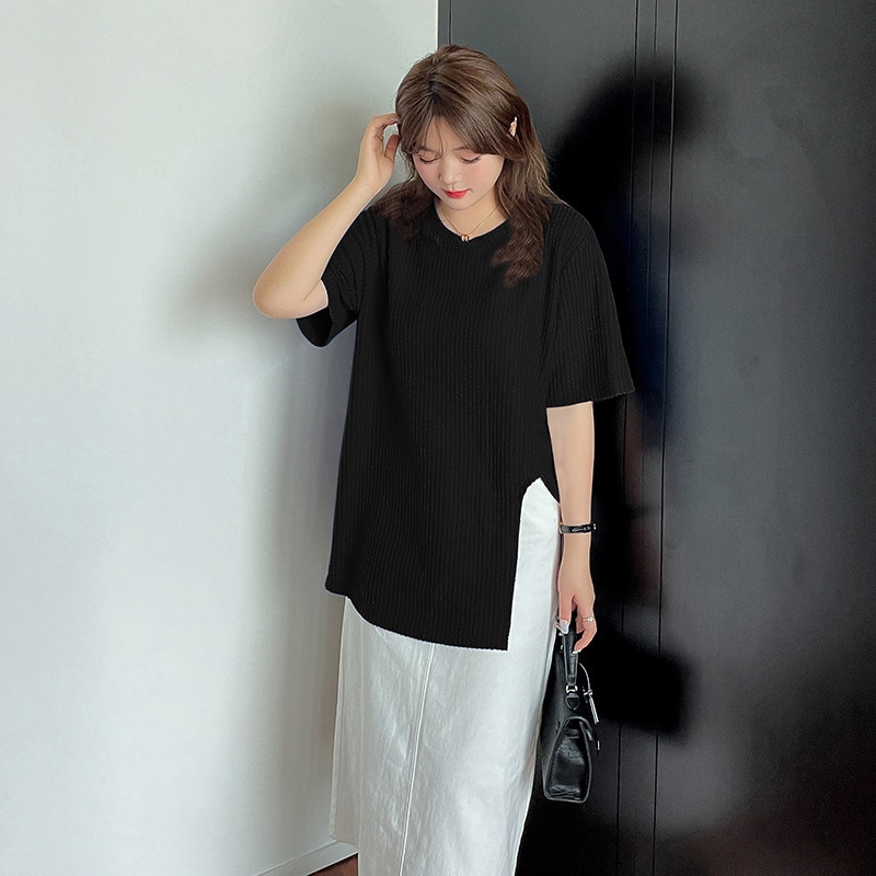 半袖Tシャツ トップス Tシャツ 袖あり 半袖 ラウンドネック スリット サイドスリット かわいい 大人可愛い きれいめ シンプル カジュアル 大人 上品 おしゃれ お洒落 かっこいい レトロ