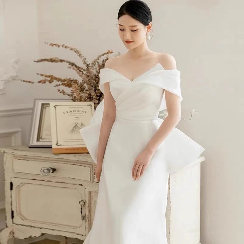 【急速出荷】オフショルダーウエディングドレスウェディングドレスマーメイドラインweddingdress編み上げタイプトレーンドレスオーダーメイド可能前撮り後撮り披露宴結婚式発表会海外挙式ドレス