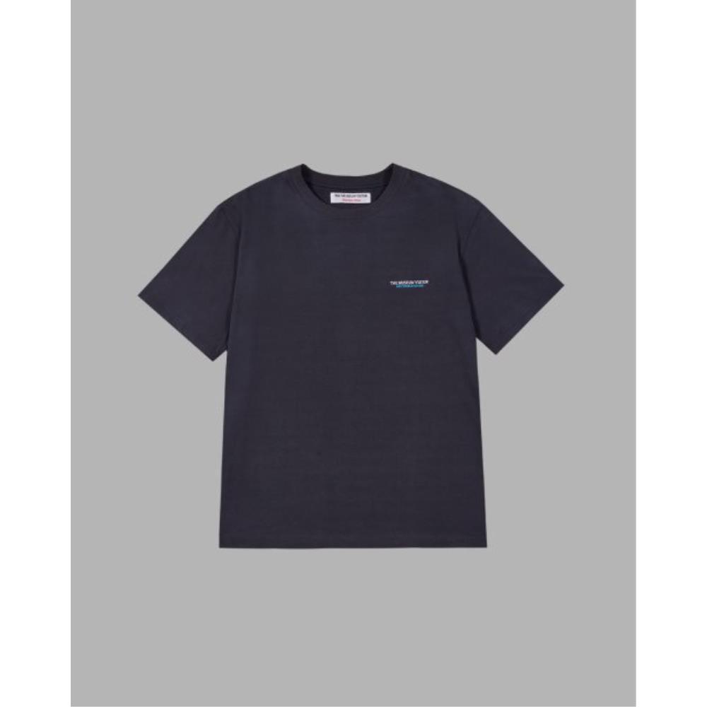 THE MUSEUM VISITOR LOGO SPRAY WASHED TSHIRTS CHARCOAL 09 8,957円