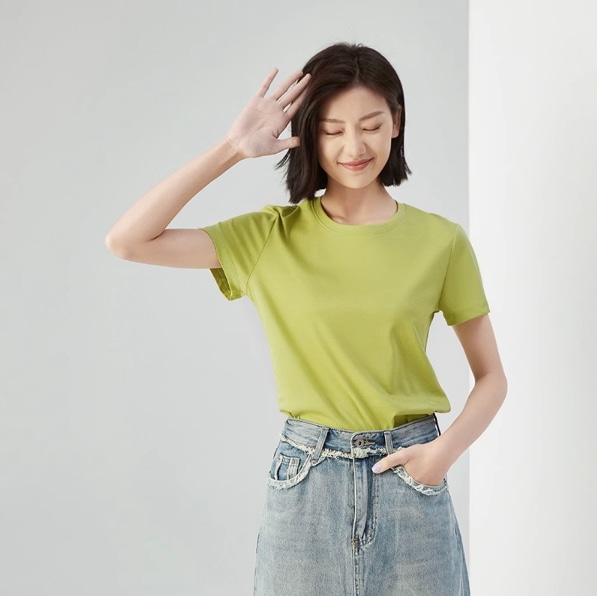 トップス Tシャツ 袖あり 半袖 Uネック ラウンドネック コットン 快適 着心地 かわいい 大人可愛い シンプル カジュアル 大人 おしゃれ お洒落 かっこいい レトロ 大人女子 こなれ感 ラフ