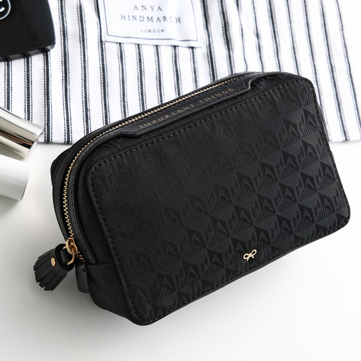 ANYA HINDMARCH アニヤハインドマーチ ポーチ Important Things 180498 レディース 化粧ポーチ コスメポーチ 小物入れ Black