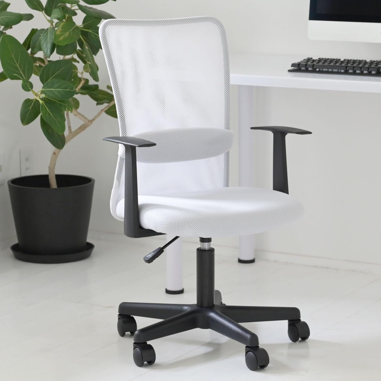 オフィスチェア メッシュ 肘付き ランバーサポート 幅54×奥行59×高さ85-97cm デスクチェア 学習椅子 テレワーク 組立品 ホワイトBK)