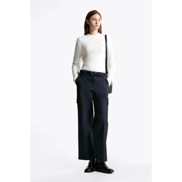 T22F7TTO052WT1 スリムモックネック長袖