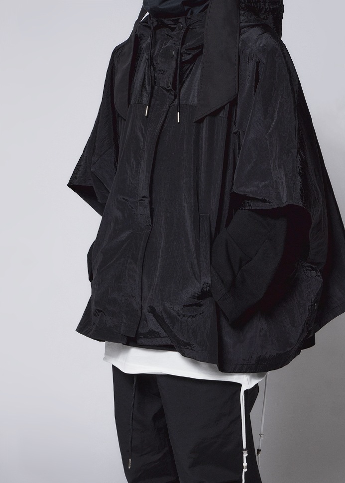 【IFEELLUCKY】 HALF PANCHO : BLACK