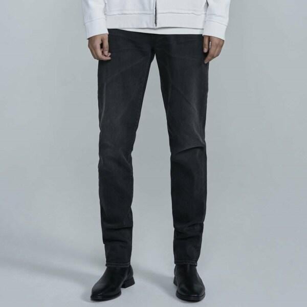 男性 UP3 スリム ストレート ブラックジーンズ(B225DP190P)