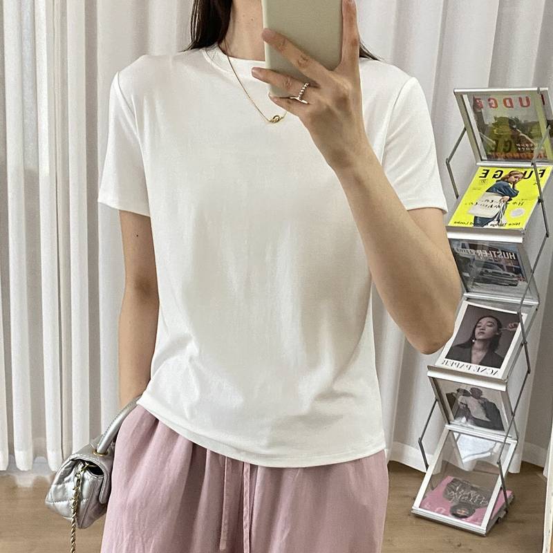 Tシャツ レディース トップス カットソー ミディアム丈 半袖 クルーネック 襟なし バックネックシェルボタン装飾 バックコンシャス バックシャン きれいめ シンプル カジュアル 上品 おしゃれ こな 4,674円