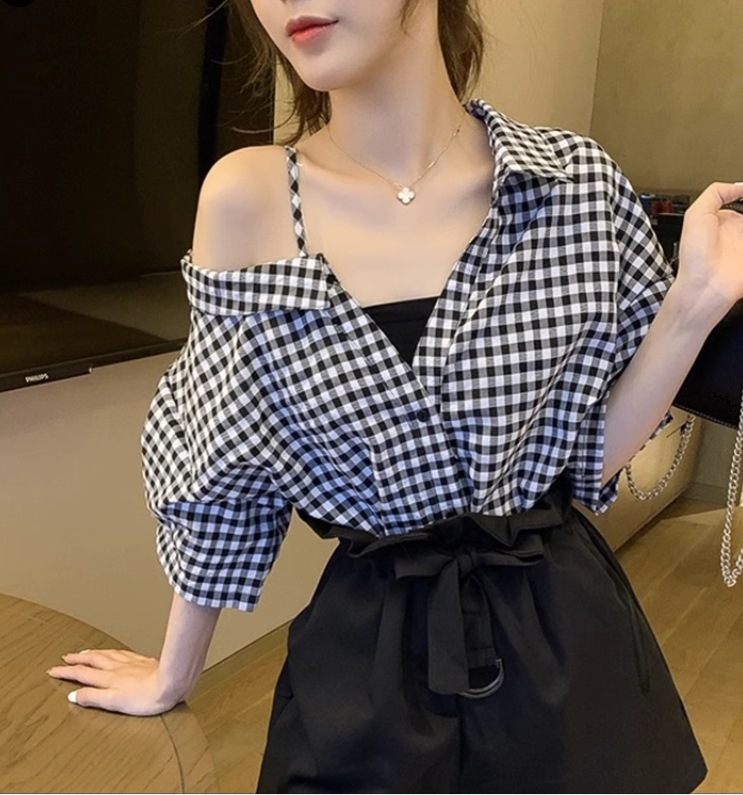 トップス シャツ 袖あり 半袖 5分袖 Vネック 襟付き かわいい 大人可愛い シンプル カジュアル おしゃれ お洒落 かっこいい 大人可愛い 大人女子 こなれ感 ガーリー チェック柄 夏 10代 4,987円