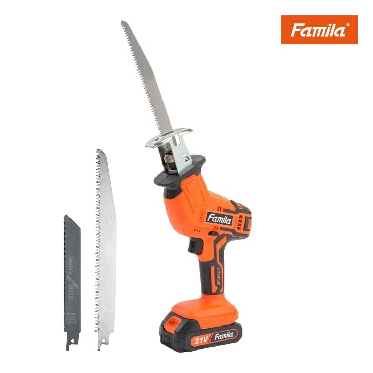 充電式コードレスのこぎり6点セット 替え刃2枚付き