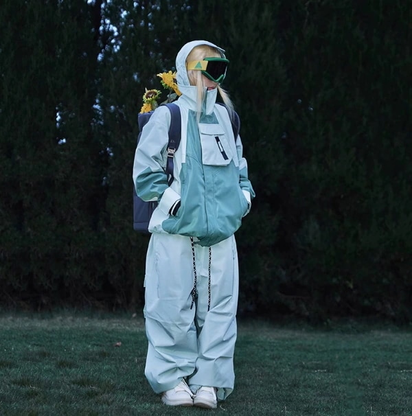 スノーボードウェア 2024 2025 上下セット レディース メンズ 防水15000 ジャケット アウター パンツ パープル スノボー スキーウェア スノボウェア 韓国風