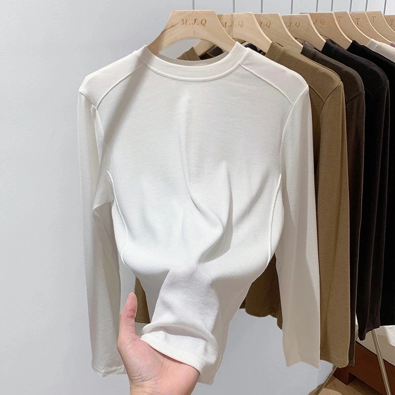 ヨーロピアンデザインラウンドネック長袖tシャツレディース2025秋冬スリムフィットでスタイリッシュなインナーレイヤードシャツトップス