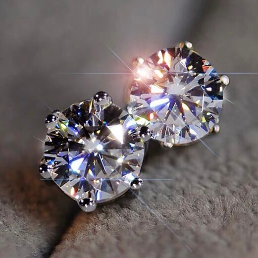 【ジルコニアではなく　モアッサナイト】ダイヤモード ピアス S925シルバー イヤリング　レディース プレゼント人気 豪華 女性 母の日 モアサナイト 両耳 結婚式 記念日