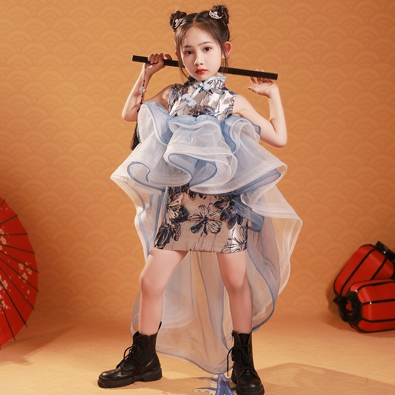 キッズ ウェディングドレス 子供用ドレスチャイナドレス2025新型女の子モデルがショーに登場ドレスを改良 子供 ワンピース
