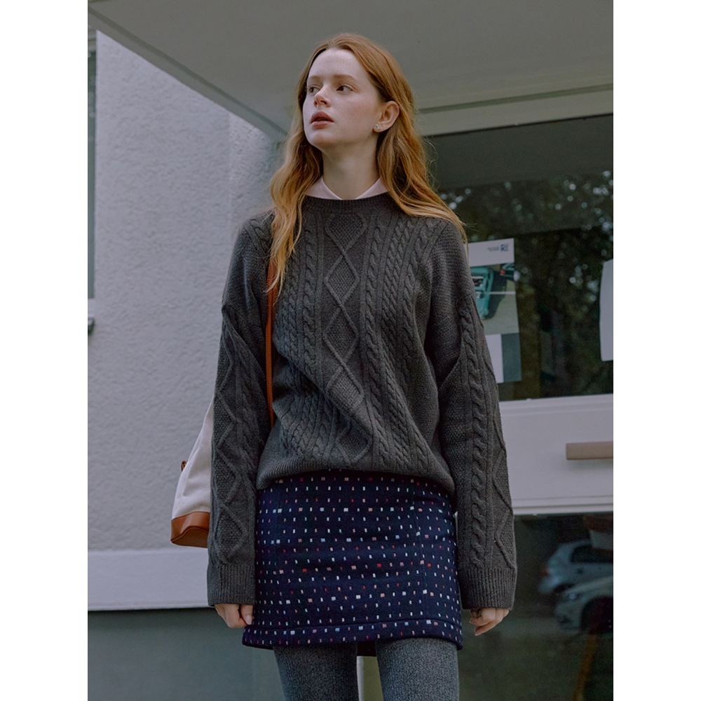 AND YOUカールHラインウールスカート（Navy jacquard）