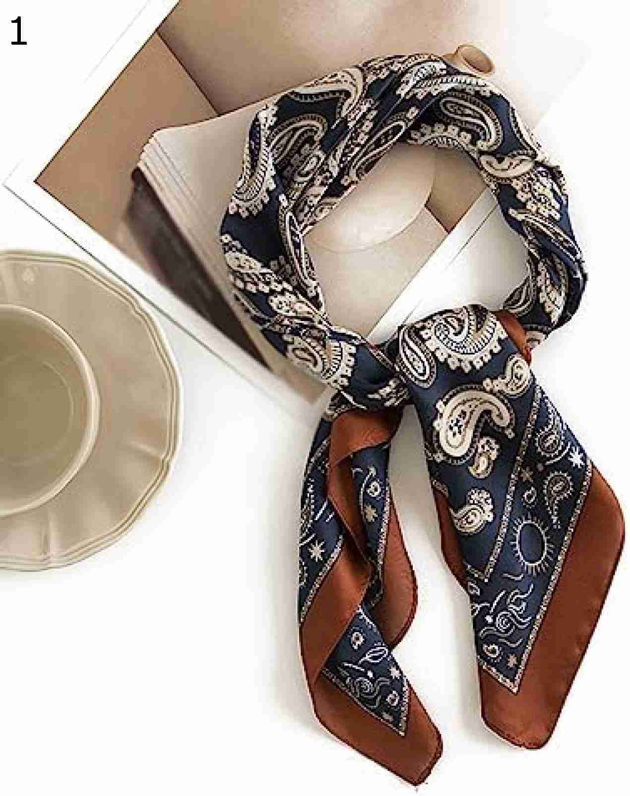 【20%OFFクーポン～】カシューフラワー小さな正方形スカーフ女性の日焼け止め首保護スカーフルネッサンス模造スカーフ スカーフ (Color : Navy Size : 70x70cm)