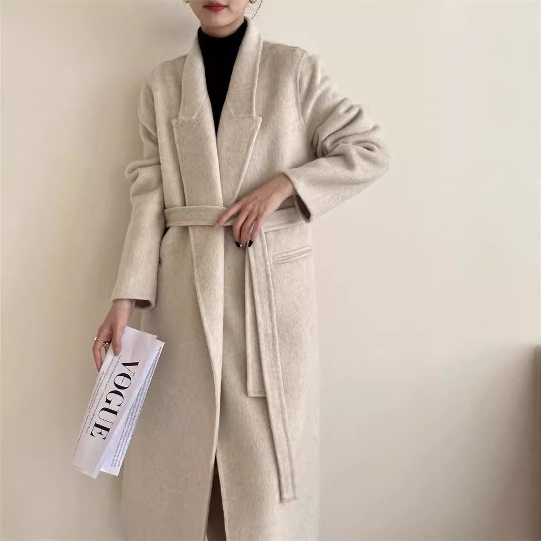 スタイリッシュでスーツカラーのロングダブルフェイスウールコート無地ベルト付き毛足が長く厚手で暖かい