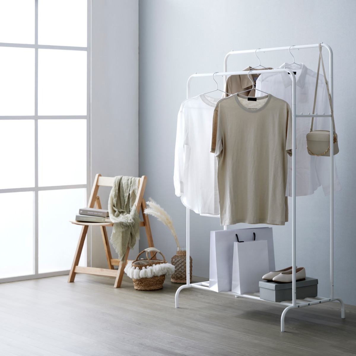 シンプルハンガーラック ダブルタイプ コートハンガー パイプハンガー 洋服掛け コート掛け 収納 洋服 掛け 衣類 収納用品 下棚 ハンガーラック ホワイト 白 衣類収納 ラック ハンガー掛け