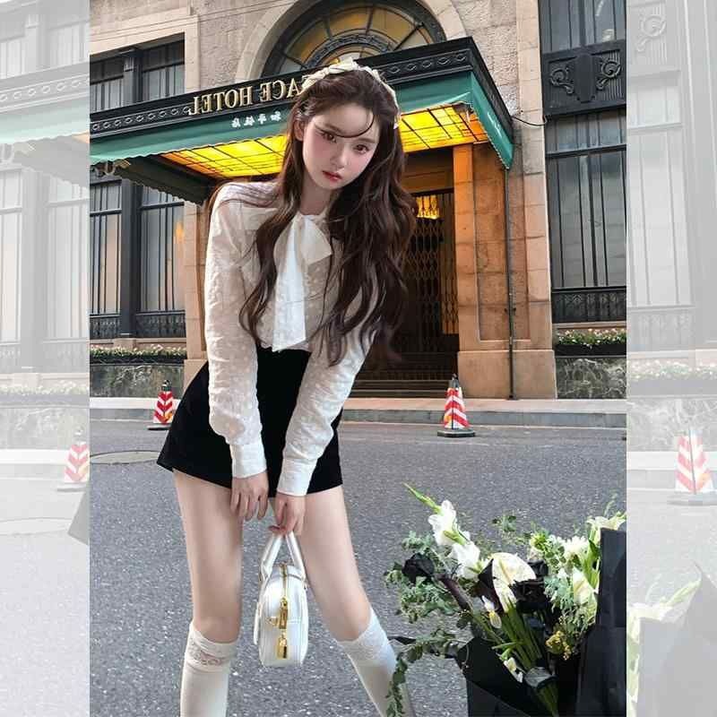 レア商品ホワイト 秋 トップス 上品 ゆったり リボン 美 レディース フレンチ 可愛い シャツ キレイ