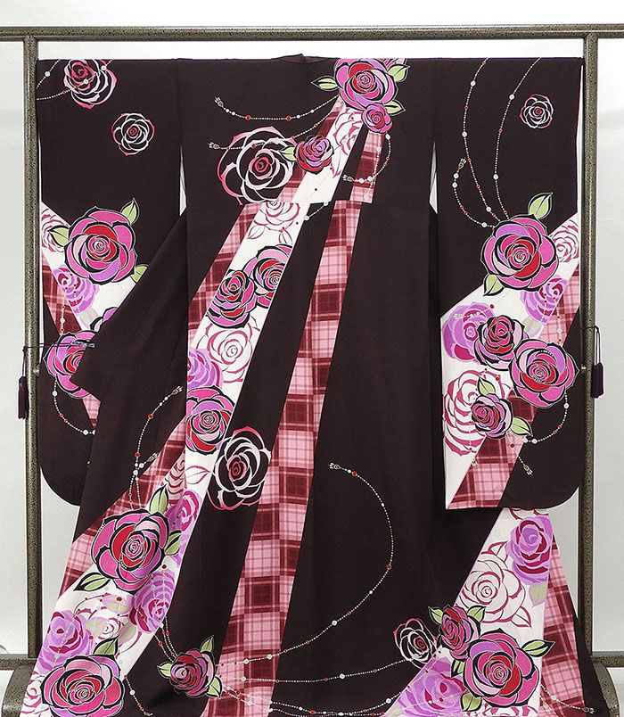 振袖 正絹 格子薔薇模様 身丈169.5cm 裄丈66.5cm 振袖 良品 リサイクル 中古 着物 e4012