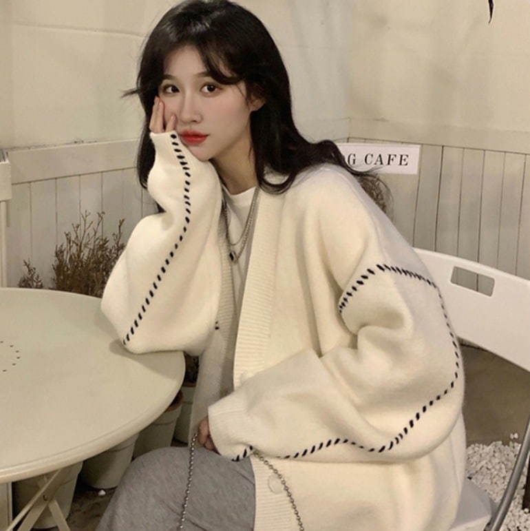 ステッチライン トップス アウター セーター カーディガン ミモレ丈 袖あり 長袖 ボリューム袖 Vネック 前開き 透け感 かわいい 大人可愛い シンプル カジュアル 大人 レトロ こなれ感 ラフ