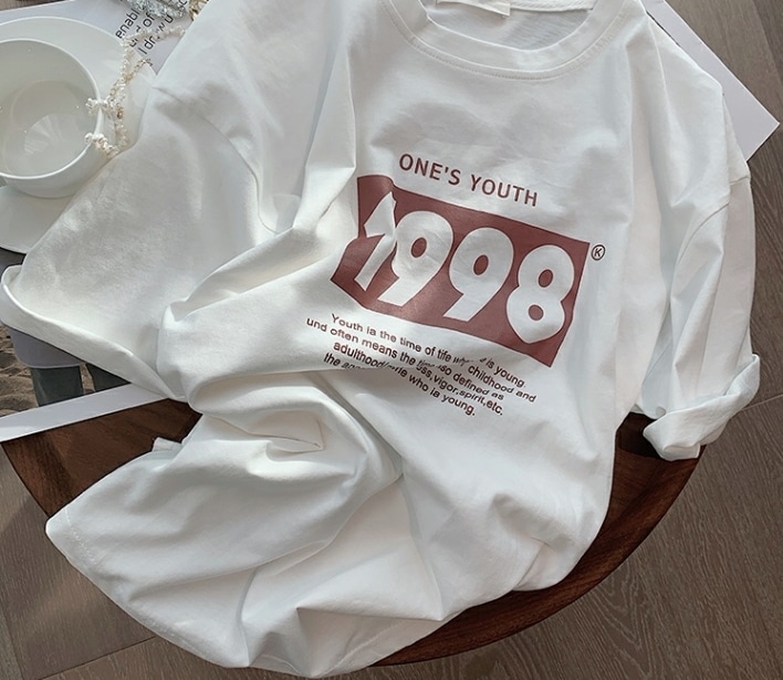 トップス Tシャツ レギュラー丈 袖なし 半袖 ラウンドネック ストレート ストリート お洒落 ラフ メンズライク ボーイッシュ スポーティー 抜け感 シック 柄 アルファベット 夏 誕生日 10代