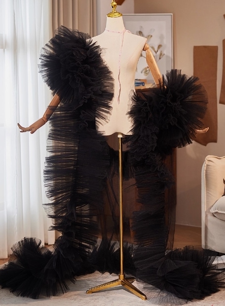 ブラック ポンチョ ソフトチュール プリーツ 華やかなトレーン 披露宴