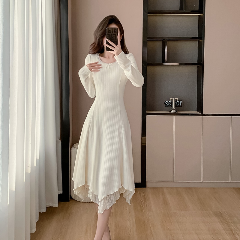 春と秋のフレンチスタイルの長袖ラウンドネックニットドレス女性が年次パーティーのベースレイヤーとして着用できますN84