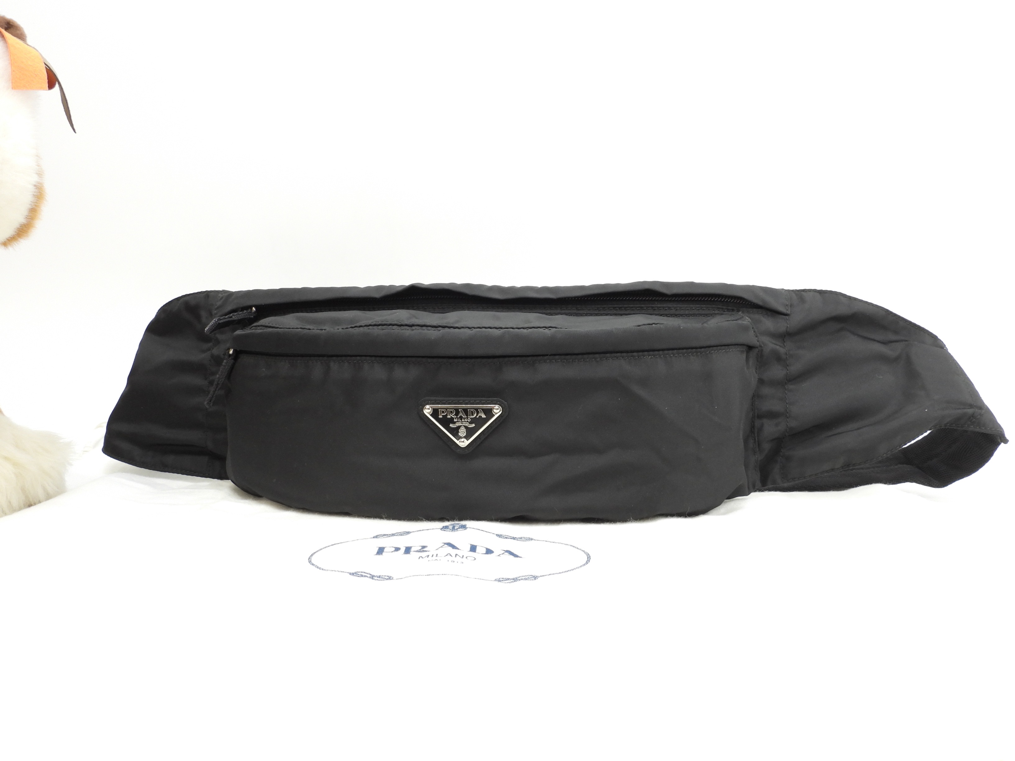 クロスボディバッグ テスート黒 斜め掛けショルダーバッグ ウエストバッグ 美品@84 3