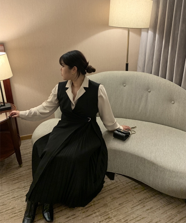 [55-110]ビッグサイズ 結婚式ルック ジェーン Vネック ラップ プリーツ アンバランス バックル キャミソール ワンピース