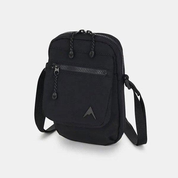 M クロスバッグ CQK 7KE7532-C01 共用アルビナスパウチ