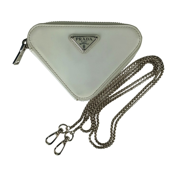 ショルダーバッグ トライアングル チェーン ポーチ レザー 1NR005 トライアングルロゴ 三角ロゴプレート シルバー金具 ホワイト ハンドバッグ ショッピングバッグ【本物保証】