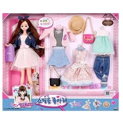 17歳のミミちゃんはショッピングが好き