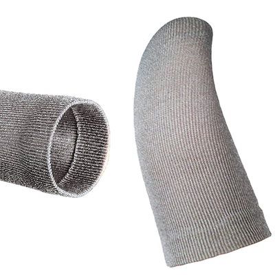 他サイト： Double Q【二層エッジ折り】スマホゲーム 指サック 0.1mm極薄 PUBG Mobile 荒野行動 対応 音げー スマホ野球ゲーム 手汗＆指紋防止 100%銀繊維 高感度 操作性アップ タッチの商品画像