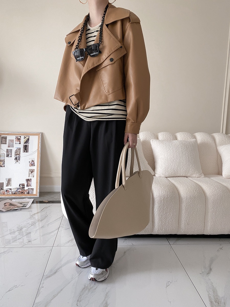 ジャケット ブルゾン ライダース トレンチコート 春コート コート ショート ショート丈 襟付き 脚長 アウター かわいい 大人可愛い きれいめ シンプル 上品 おしゃれ お洒落 かっこいい