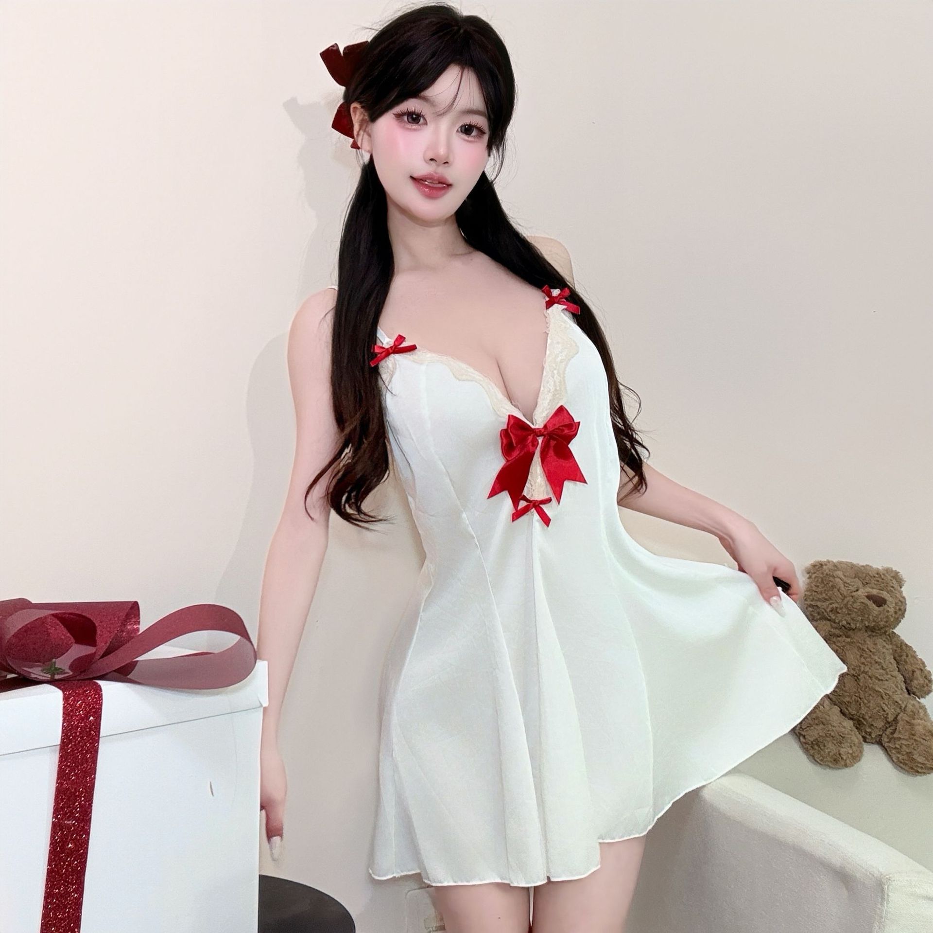 【1点ご購入 で10点プレゼントいたします】下着白月光少女サテンレースリボンスリーパー雰囲気キャミソールパジャマセット