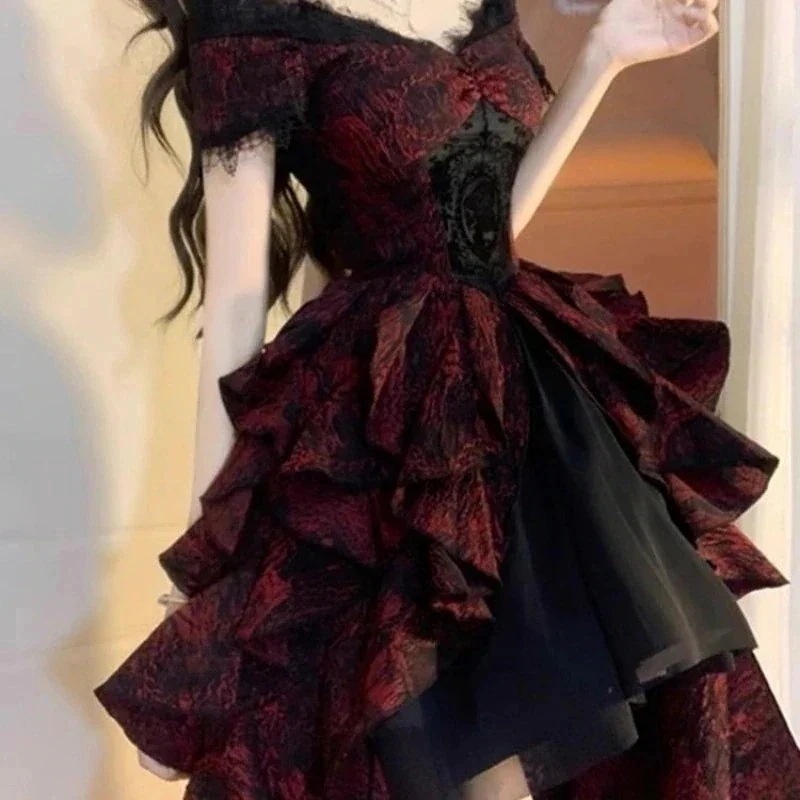【1-3日出荷】ゴシックブラックレッドジャカード波 ワンピース ロリータ ハロウィン 仮装 春服 レディース