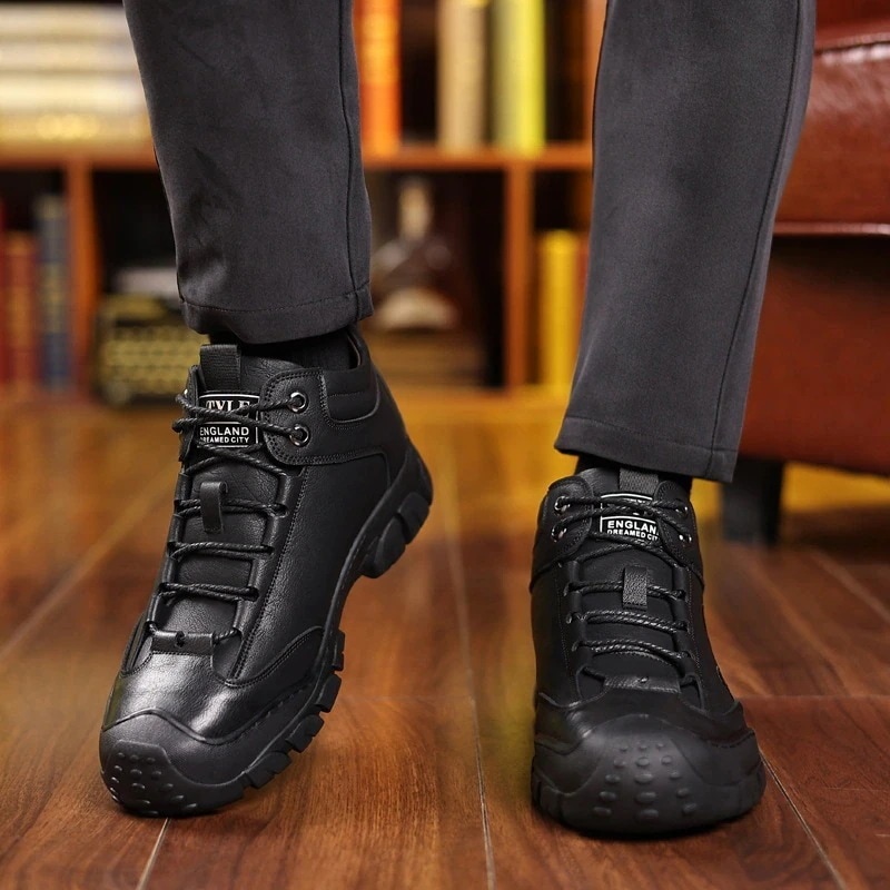 人気沸騰柄追加スノーブーツ防寒シューズ保温冬靴編み上げブーツスノーシューズ滑り止め軽量歩きやすいアウトドアカジュアル登山通勤