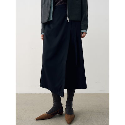 NOIRER 女性用ベルト付きストライプラップスカート (ネイビー) 21,029円