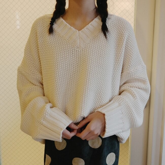 ３色 トップス セーター プルオーバー レディース 秋冬 冬 春 かわいい カジュアル ゆったり 長袖 長袖 ボリューム袖 Vネック 襟なし 裾イン 伸縮性 ホワイト レッド ブラウン 春カラー 秋カ