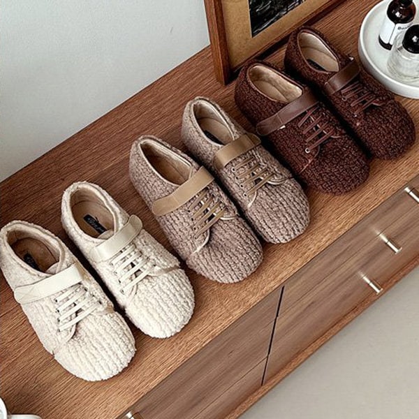 フラットシューズ スニーカー オックスフォード フェイクファー 面ファスナー レディース 茶 ブラウン ベージュ アイボリー 歩きやすい 靴 婦人靴 韓国