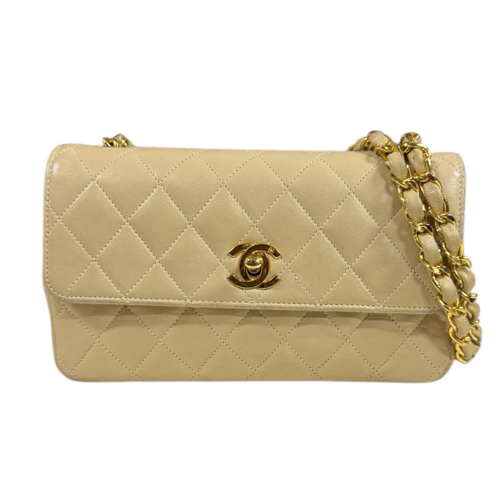 シャネル ミニマトラッセ ショルダーバッグ レザー ベージュ CHANEL 中古